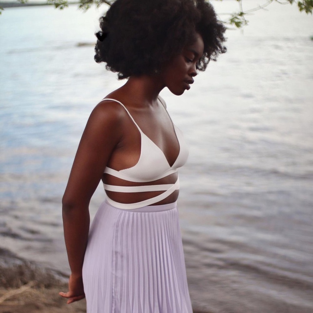 Zara White Knotted Waist Knit Bralette - Picture 12 of 17